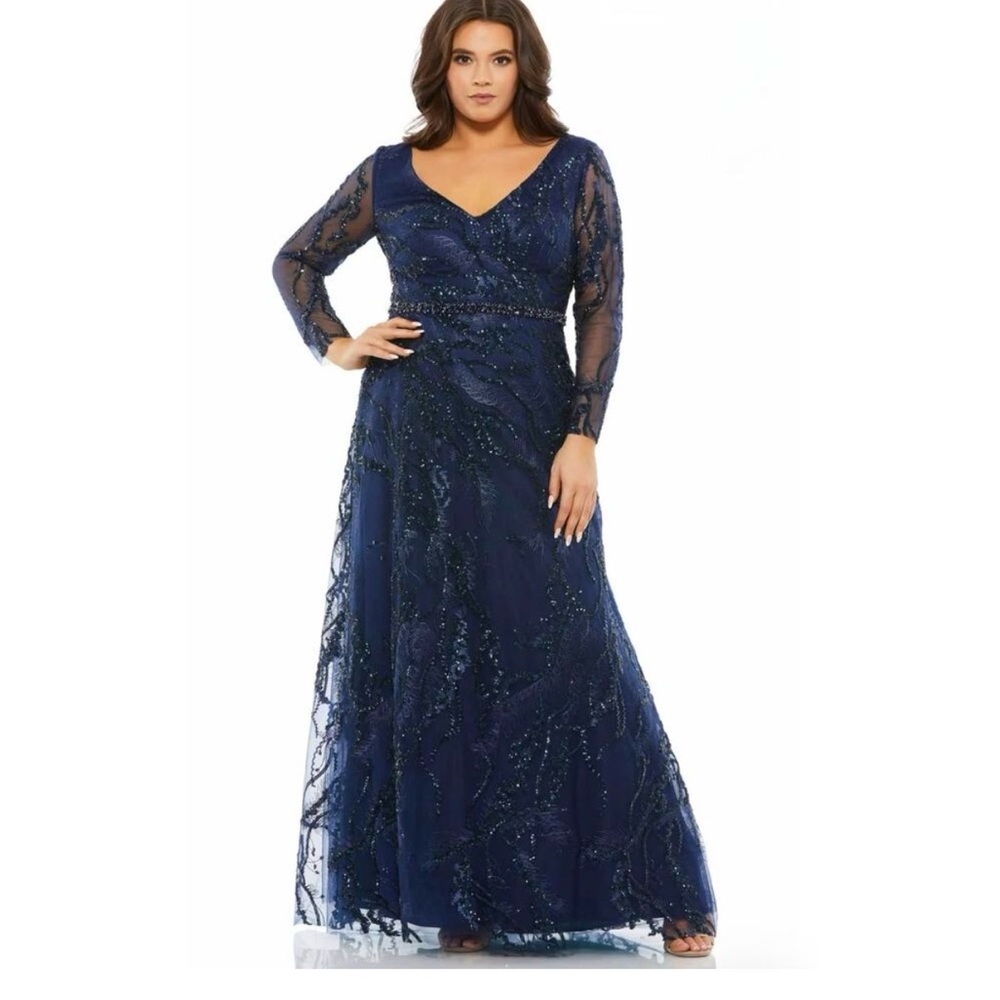 Mac Duggal dress plus EMBELLISH ILLUSION LONG SLEEVE V-NECK A-LINE GOWN New 16W